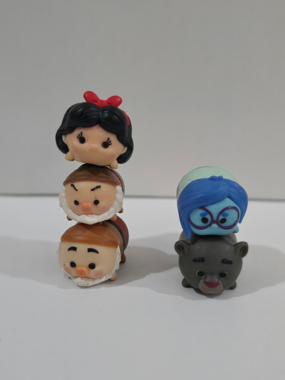 Mini Disney Tsum Tsum Snow White Grumpy Bashful Baloo Sadness Vinyl Set 5